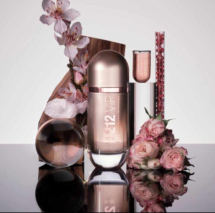 212 VIP Rosé by Carolina Herrera